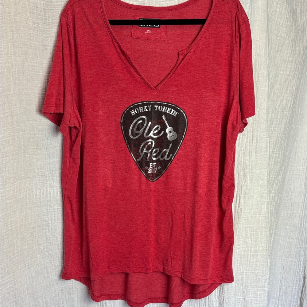 Ole Red V-Neck Graphic Tee  Blake Shelton Restaurant
